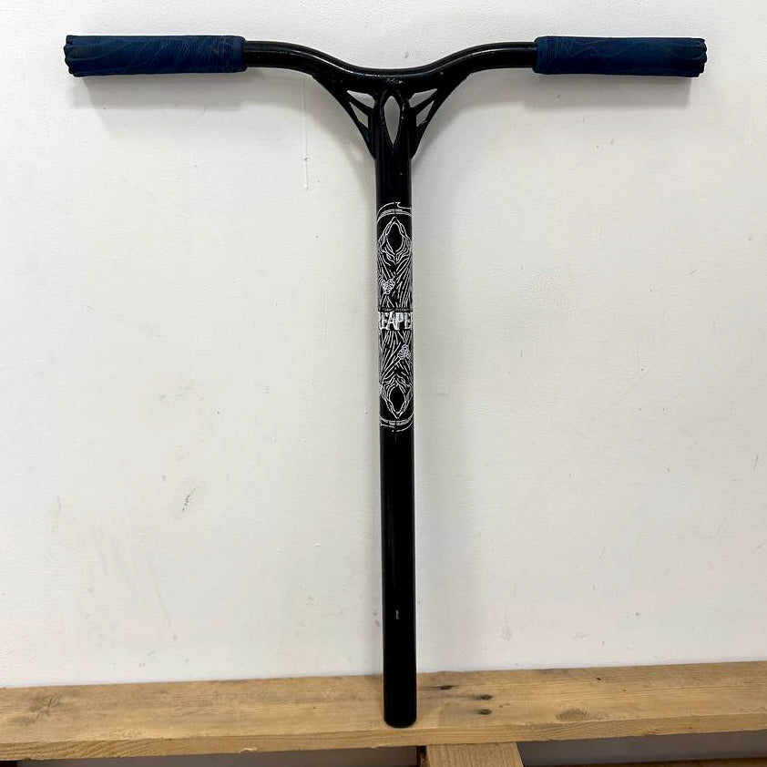 Used BLUNT Reaper V3 Bar with grips