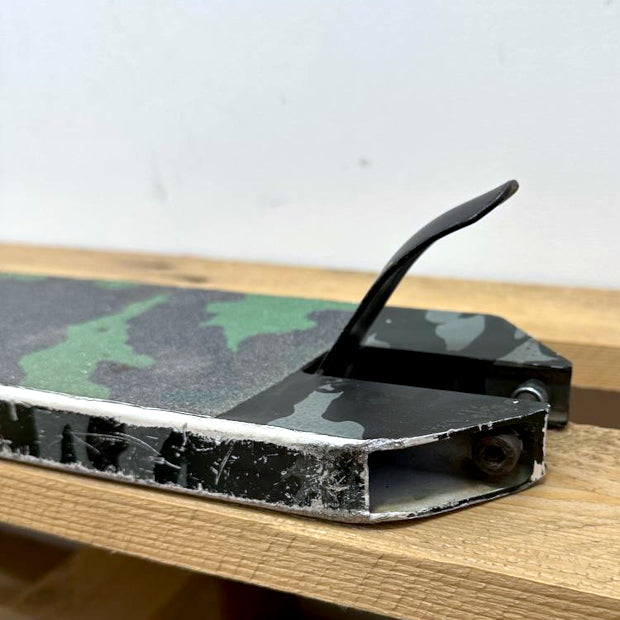 Used ELITE Supreme Deck 4.8" x 22"