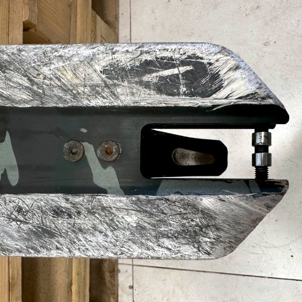 Used ELITE Supreme Deck 4.8" x 22"