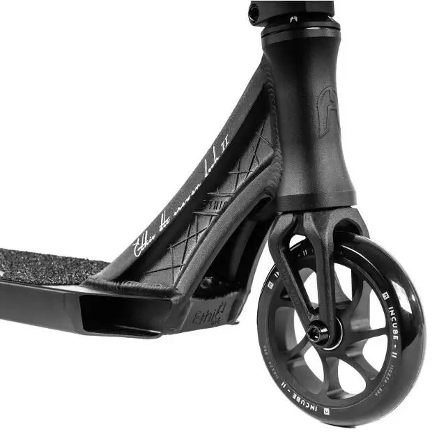 ETHIC Erawan V2 (M) Pro სკუტერი (შავი)