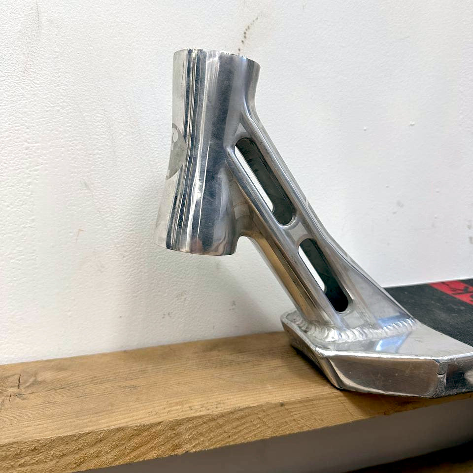 Used FLAVOR Awakening deck 4.8" x 21"