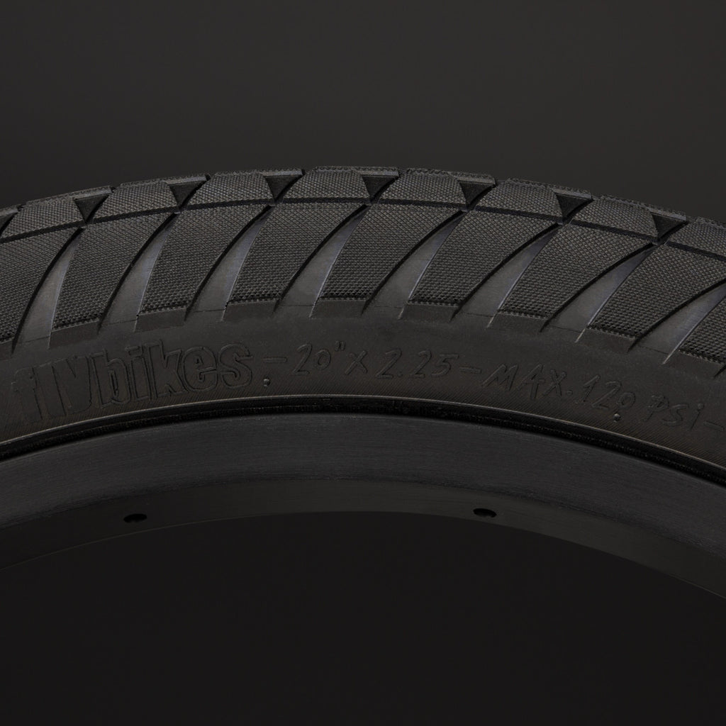 FLYBIKES BMX Ruben Foldable Tire (Black)