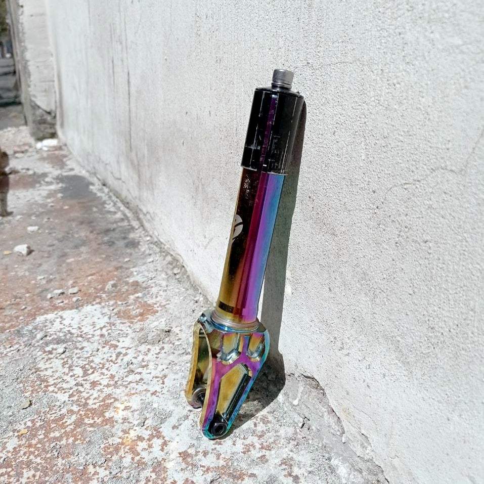 Used KOMETA Eclipse V2 Fork SCS/HIC Neochrome - Tbilisi, ProScooter.Shop