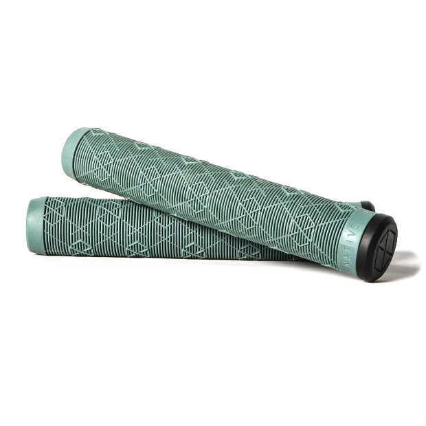 NATIVE Emblem Pro Scooter Grips (Leaf)