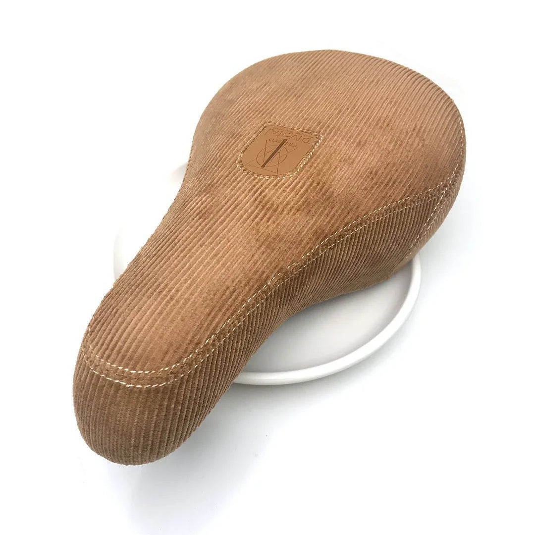 PRIMO BMX Bisquit Fat Pivotal Seat (Tan)