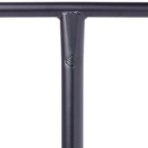 STRIKER Gravis 650mm Pro Scooter Bar (Black)