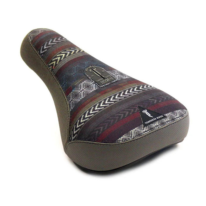 TEMPERED BMX Zephyr Mid Pivotal Seat
