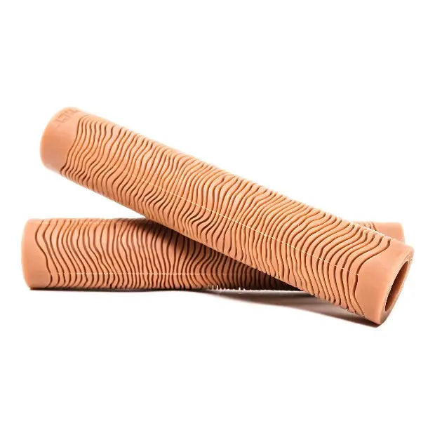 TILT Topo Pro Scooter Grips (Gum)