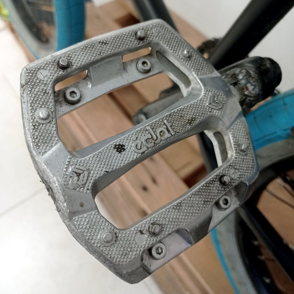 Used WTP Nova BMX Bike with custom parts